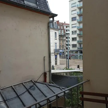 Le Carnot, A Deux Pas Du Centre Ville Besanzón Exterior foto