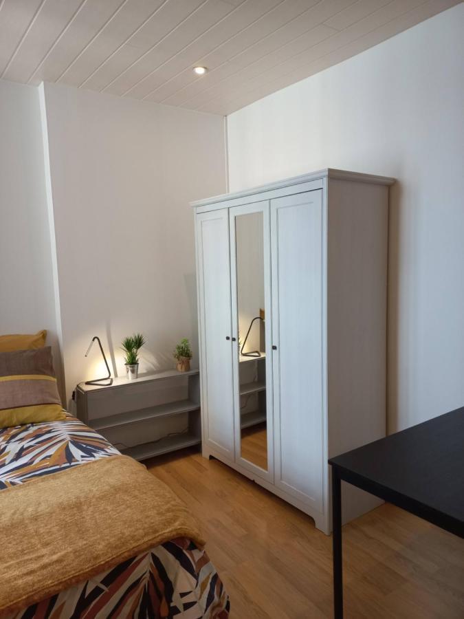 Appartement Le Carnot, Deux Studios, Proche Du Centre Besançon